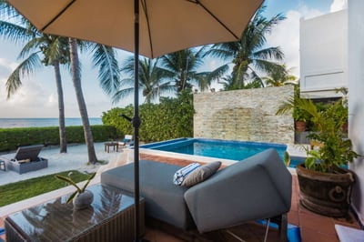 Luxury Villa Photo #2