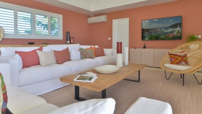 Luxury Villa Photo #23