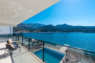 Luxury Villa Photo #21