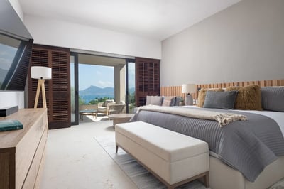 Luxury Villa Photo #17