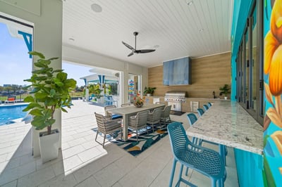 Luxury Villa Photo #16