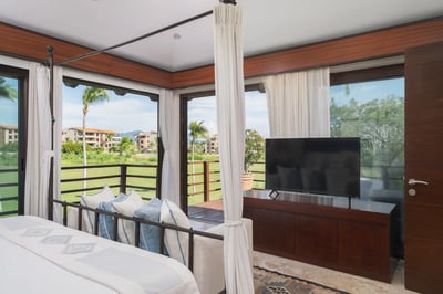 Luxury Villa Photo #20