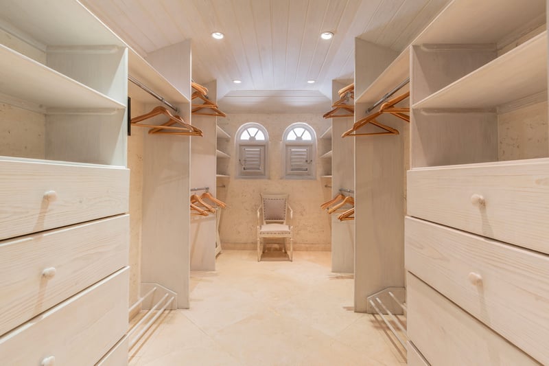 Bluff House and Cottage