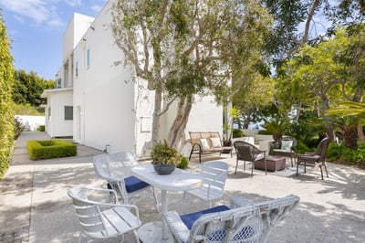 Luxury Villa Photo #10