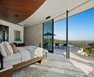 Luxury Villa Photo #26