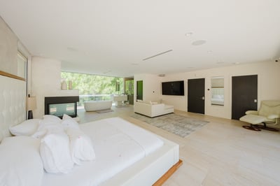 Luxury Villa Photo #66