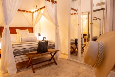 Luxury Villa Photo #60
