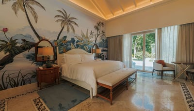 Luxury Villa Photo #5