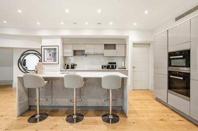 Luxury Villa Photo #13