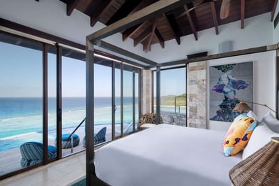 Luxury Villa Photo #26