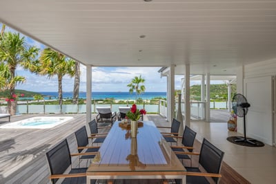 Luxury Villa Photo #19