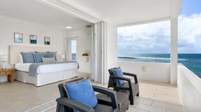 Luxury Villa Photo #18