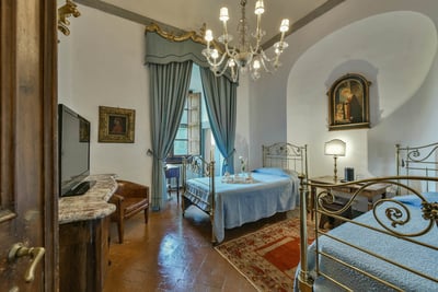 Luxury Villa Photo #28