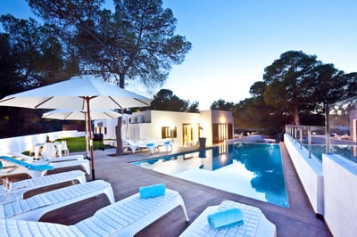 Luxury Villa Photo #7