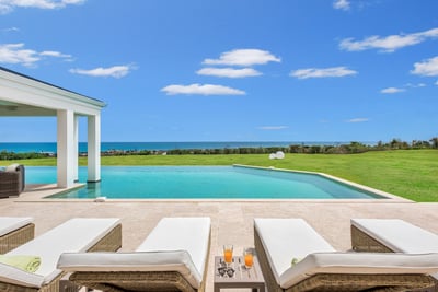 Les Terres Basses,Ambiance