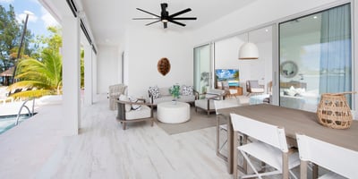 Luxury Villa Photo #10