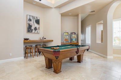 Luxury Villa Photo #19