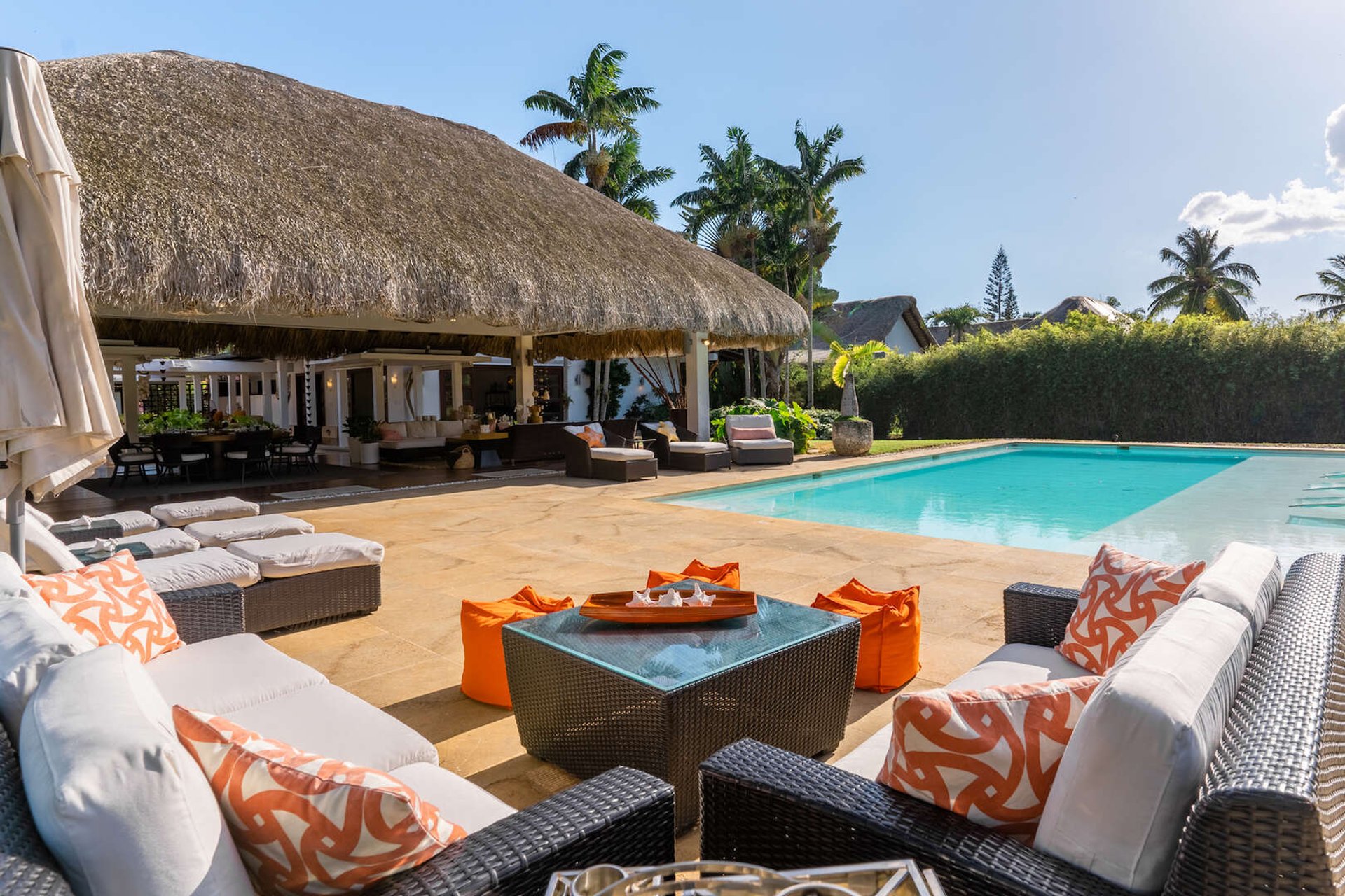 Tropical Modern - 3