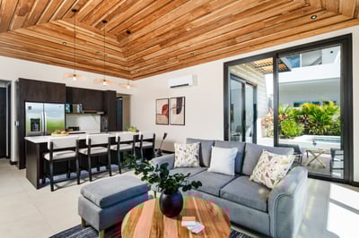 Luxury Villa Photo #59