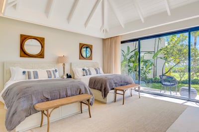 Luxury Villa Photo #51