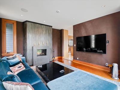Luxury Villa Photo #26