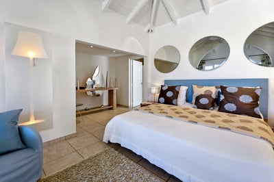 Luxury Villa Photo #24