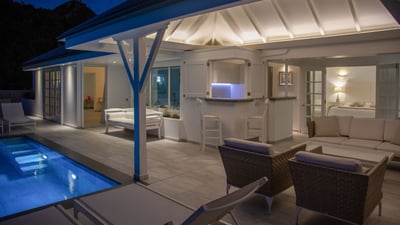 Luxury Villa Photo #11