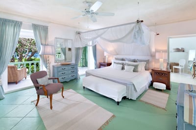 Luxury Villa Photo #21