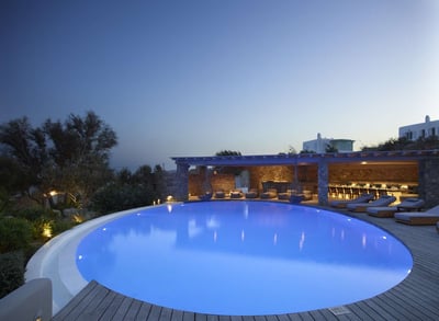 Luxury Villa Photo #4