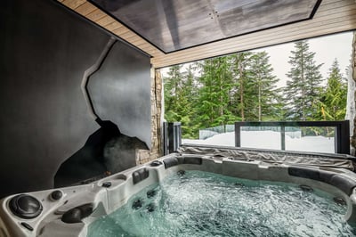 Luxury Villa Photo #8