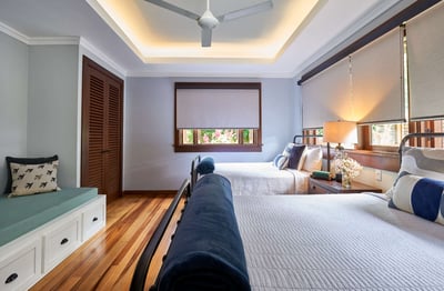 Luxury Villa Photo #19