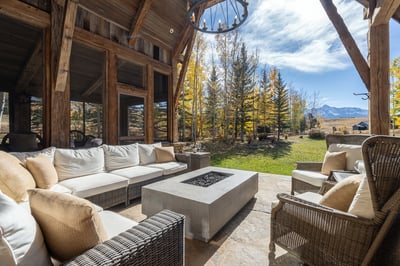 Luxury Villa Photo #32