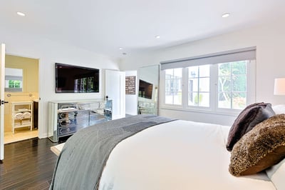 Luxury Villa Photo #37