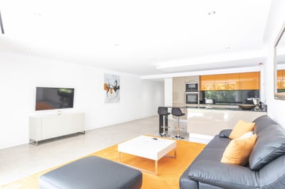Luxury Villa Photo #17