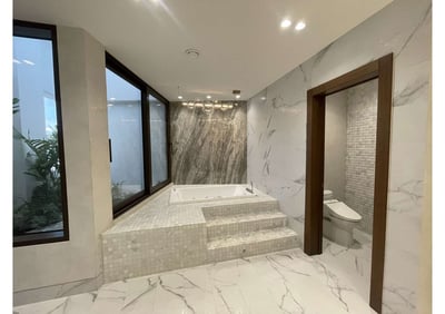 Luxury Villa Photo #55
