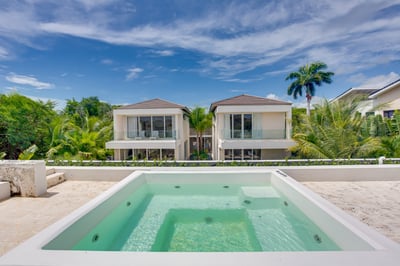 Luxury Villa Photo #6