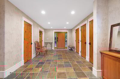 Luxury Villa Photo #24