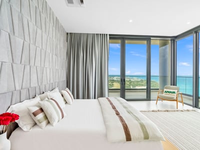 Luxury Villa Photo #48