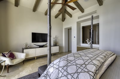 Luxury Villa Photo #44