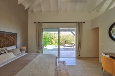 Luxury Villa Photo #45