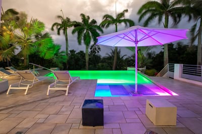 Luxury Villa Photo #9