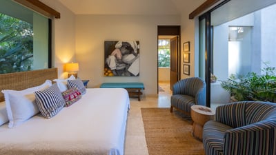 Luxury Villa Photo #41