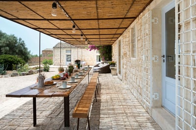 Luxury Villa Photo #14