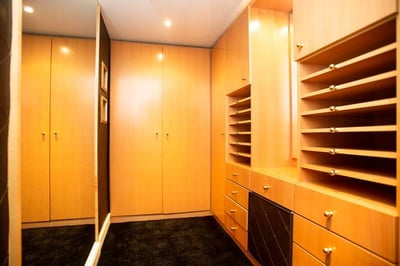 Luxury Villa Photo #15