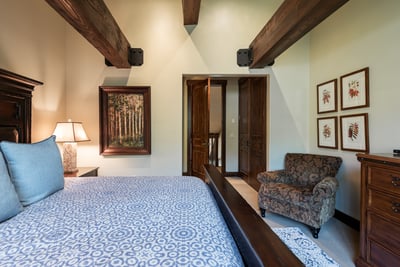 Luxury Villa Photo #23