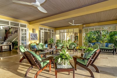 Luxury Villa Photo #16