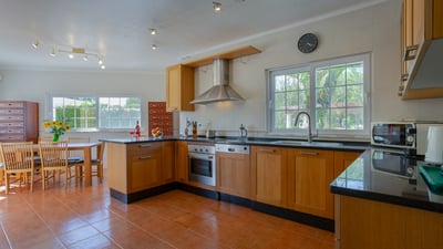 Luxury Villa Photo #20