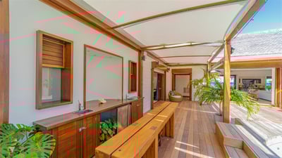 Luxury Villa Photo #18