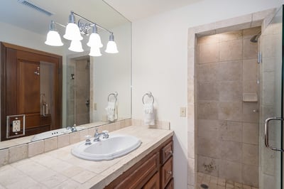 Luxury Villa Photo #14
