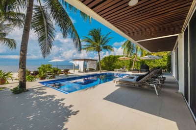 Luxury Villa Photo #41